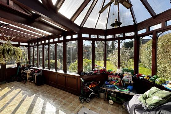 3524W 6 photo shoot location house in West Yorkshire conservatory.jpg