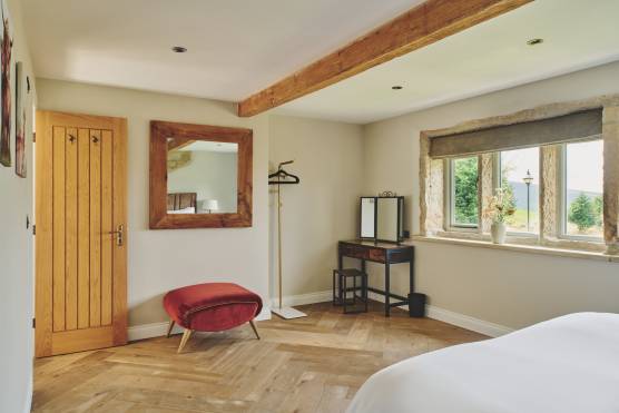 3525M 15 filming location in Manchester period stone property with stunning rural views large bedroom