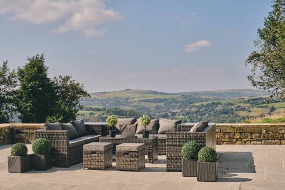 3525M 20 filming location in Manchester period stone property with stunning rural views