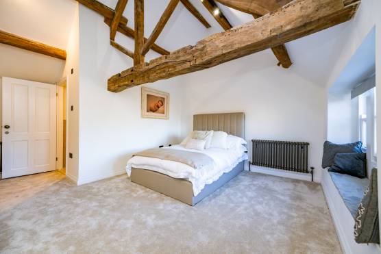 3526S 17 photo shoot location house in South Yorkshire bedroom with exposed beams.jpg