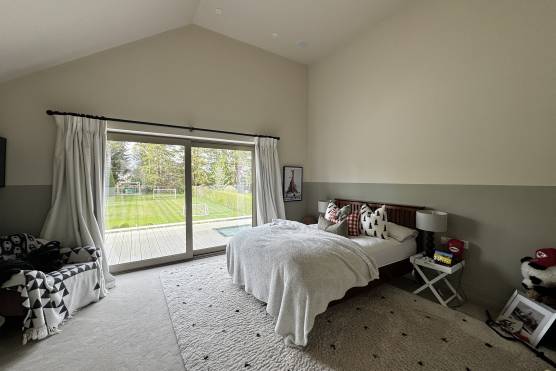 3527N 24 tv commercial location Contemporary family home in North Yorkshire stylish bathroom