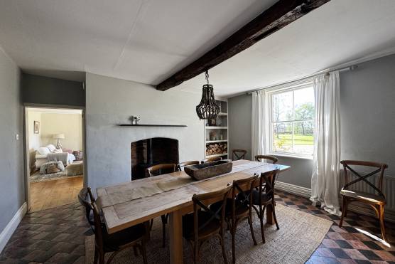 3529C 10 tv shoot location house in Cheshire period property dining room.jpg