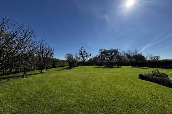 3529C 50 photo shoot location house in Cheshire period property large garden