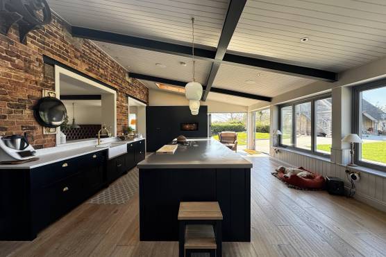 3530C 4 tv commercial location house in Cheshire with industrial style open plan kitchen