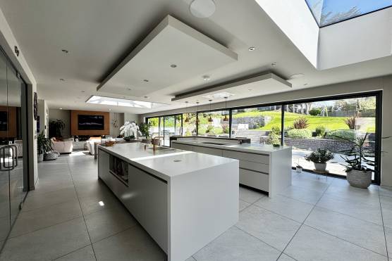 3531V 1 photo shoot location house in Merseyside modern open plan kitchen.jpg