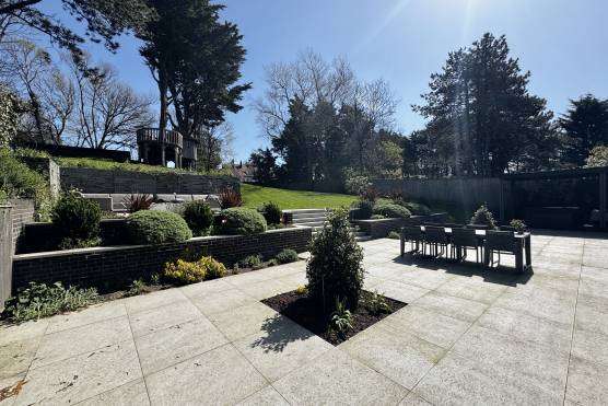 3531V 33 tv drama location house in Merseyside modern family home garden area.jpg