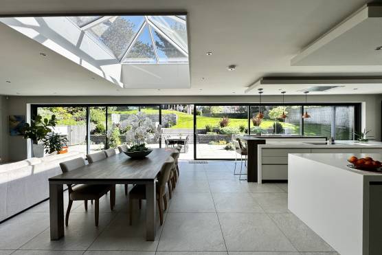 3531V 4 tv shoot location house in Merseyside contemporary open plan kitchen.jpg