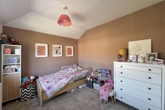 3535C 13 photo shoot location house in Cheshire kids bedroom.jpg