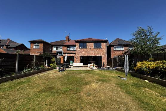 3535C 18 filming location house in Cheshire family garden.JPG