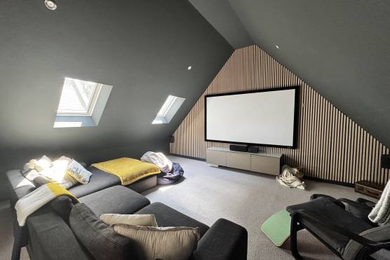 3533C 20 photo shoot location house in Cheshire living room.jpg
