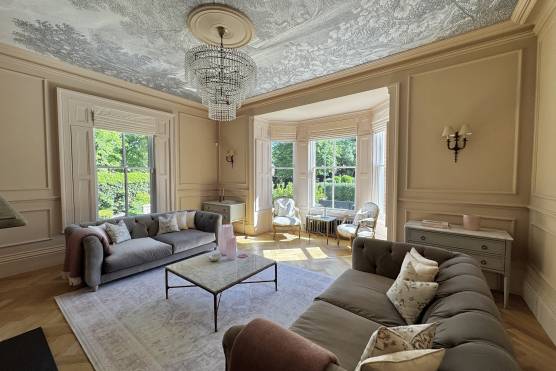 3534M 1 photo shoot location house in Manchester period property elegant living room..jpg