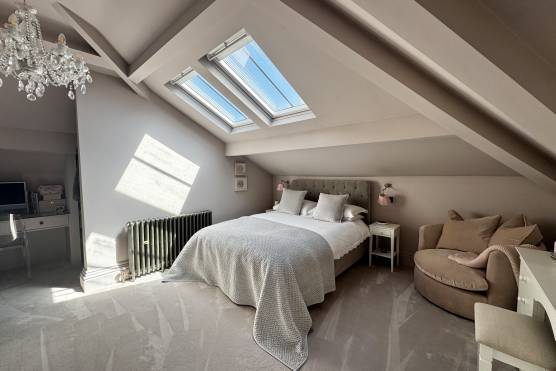 3534M 41 tv shoot location house in Manchester attic bedroom.jpg