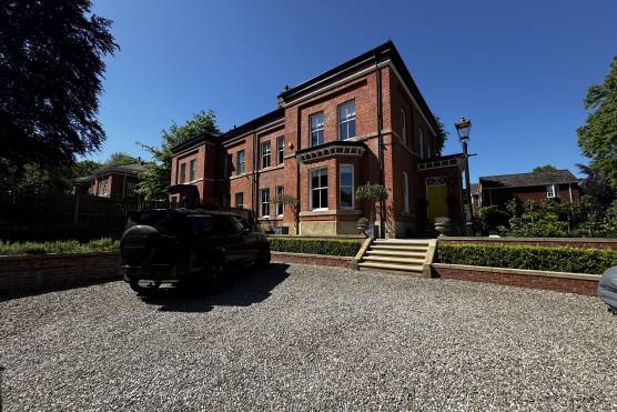 3534M 52 tv shoot location house in Manchester period property.jpg