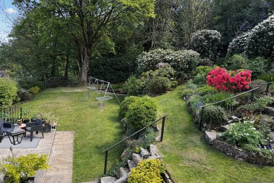 3536W 22 tv shoot location West Yorkshire Traditional family home large garden