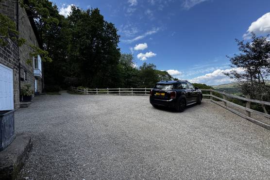3536W 29 tv drama location West Yorkshire Traditional family home stunning views