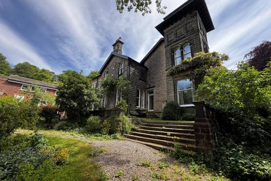 3537W 25 filming location house in West Yorkshire Period property family home