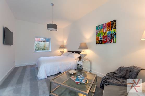 3383V 21 photo shoot location house in Merseyside contemporary property white bedroom