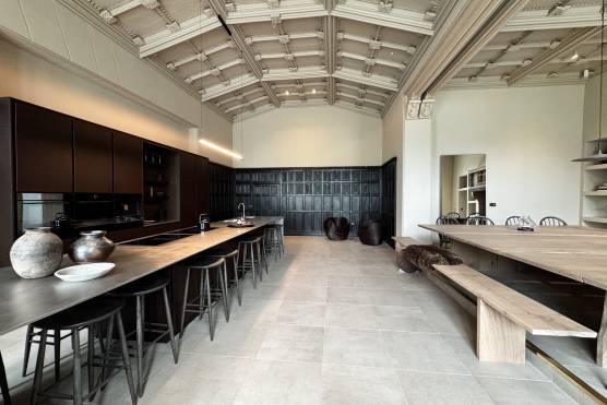 3539W-15-filming-location-house-in-West-Yorkshire-elegant-open-plan-kitchen-and-dining-room.jpg