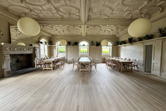 3539W 24 TV drama location house in West Yorkshire elegant event dining space.jpg