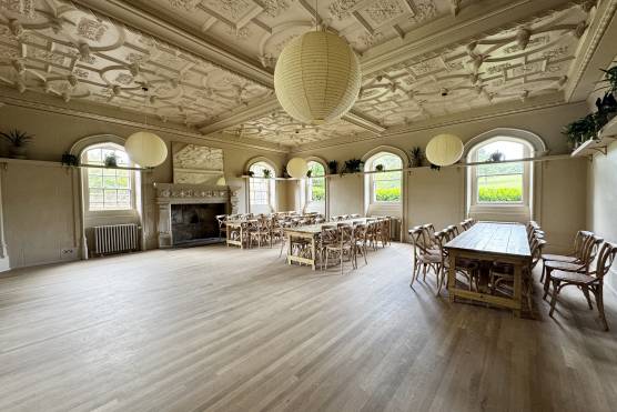 3539W 25 tv shoot location house in West Yorkshire elegant dining room.jpg