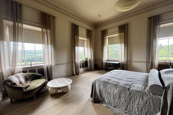 3539W 27 photo shoot location house in West Yorkshire period property elegant bedroom.jpg