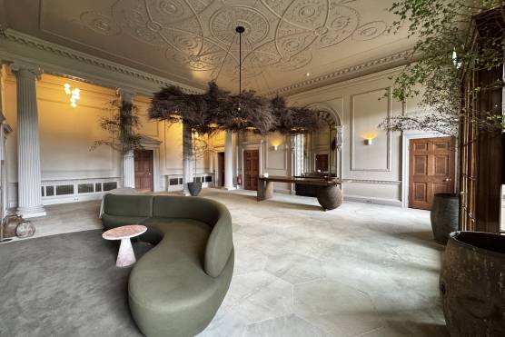 3539W 8 TV shoot location house in West Yorkshire elegant reception room.jpg