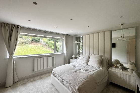 3542W-20-TV-commercial-location-house-in-west-yorkshire-contempary-bedroom.jpg