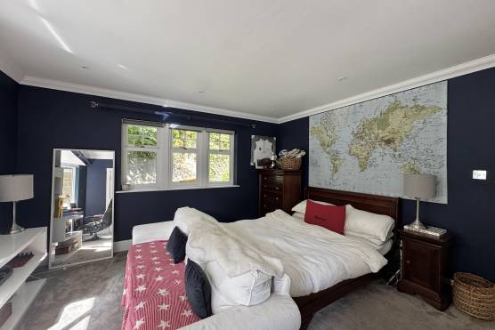 3543W-25-TV-shoot-location-house-in-West-Yorkshire-stylish-child-bedroom.jpg