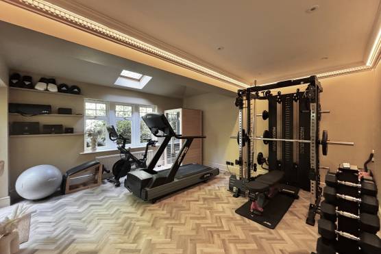 3543W 31 TV commercial location house in West Yorkshire modern home gym.jpg