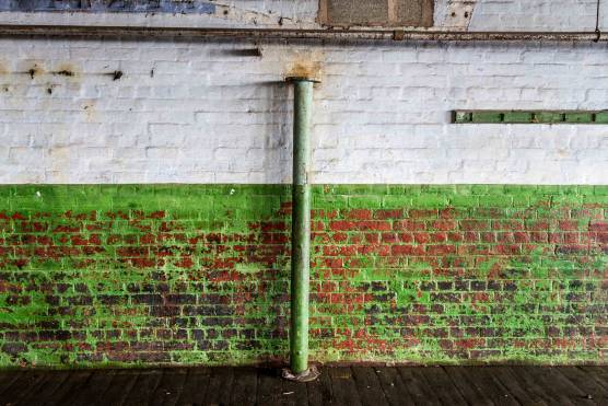 3544M-14-tv-shoot-location-in-Manchester-exposed-brick-wall.jpg