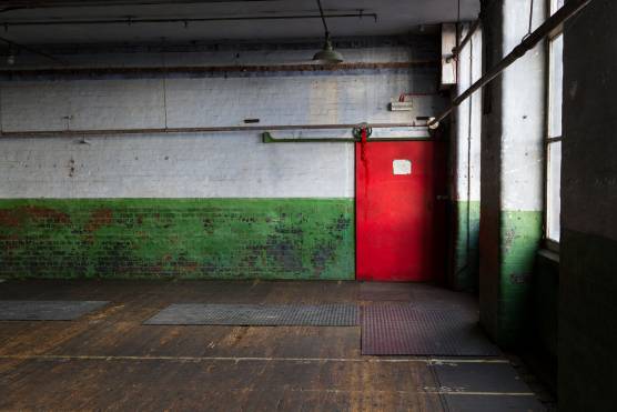 3544M-15-photo-shoot-location-in-Manchester-warehouse-with-exposed-brick.jpg