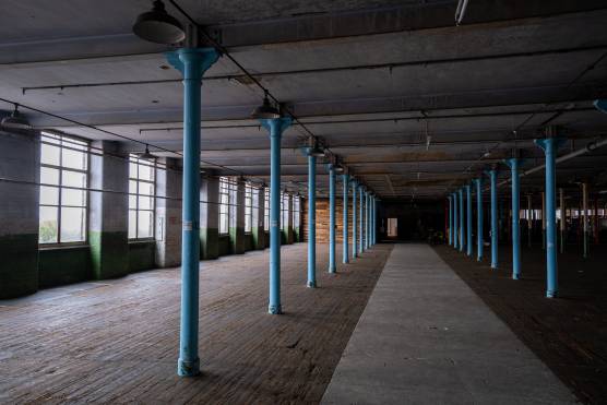 3544M 8 tv drama location in Bolton industrial warehouse.jpg