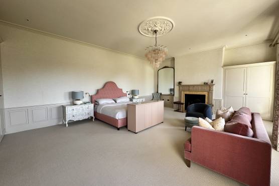 3545W 26 photo shoot location house in West Yorkshire Georgian mansion bedroom.jpg