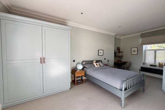 3545W 46 filming location house in West Yorkshire children's bedroom.jpg