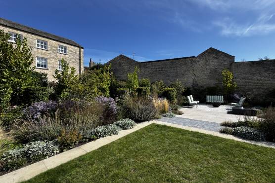 3545W 65 tv commercial location house in West Yorkshire Georgian mansion garden patio.JPG