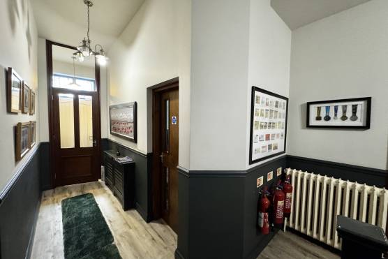 3548M 14 tv drama location in Manchester hallway.jpg