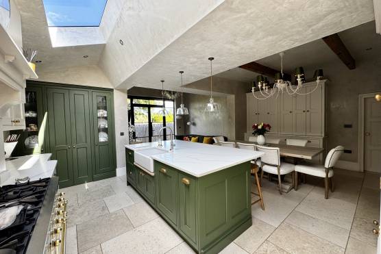 3547M 3 tv drama location house in Manchester open plan kitchen.jpg