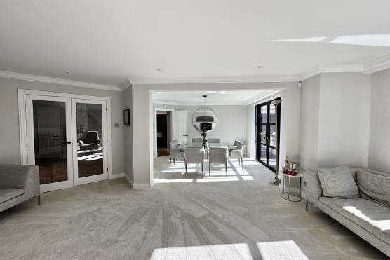 3546M 13 tv shoot location house in Manchester open plan living room.jpg