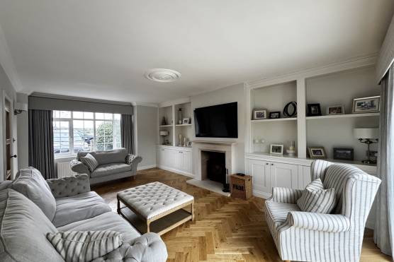 3549W 10 photo shoot location house in Leeds living room with fireplace.jpg