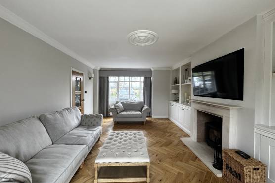 3549W 12 tv shoot location house in Leeds living room.jpg