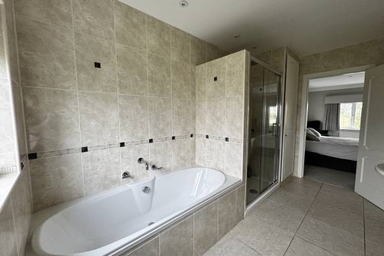 3549W 19 tv shoot location house in Leeds bathroom.jpg