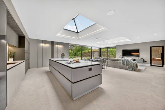 3560W 2 filming location house in Leeds modern open plan kitchen.jpg