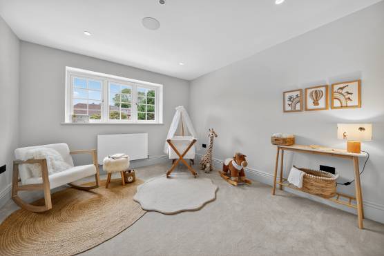 3560W 27 tv drama location house in Leeds kids bedroom.jpg