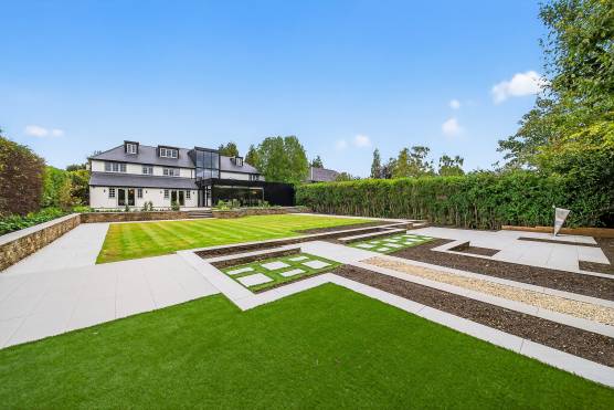 3560W 29 tv shoot location house in Leeds modern garden.jpg