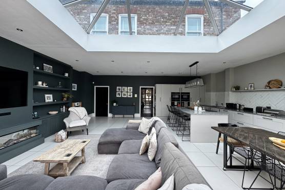 3356M 6 filming location house in Manchester modern open plan kitchen and living room.jpg