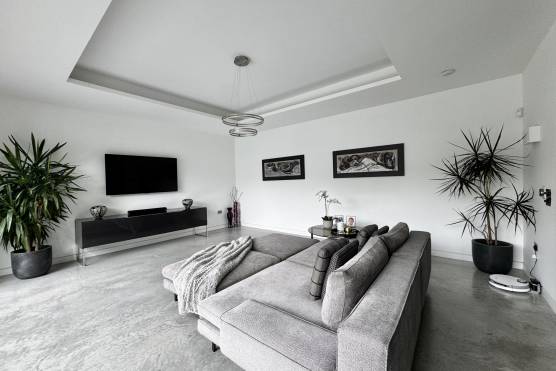 3308C 15 tv drama location house in Cheshire modern living room.jpg