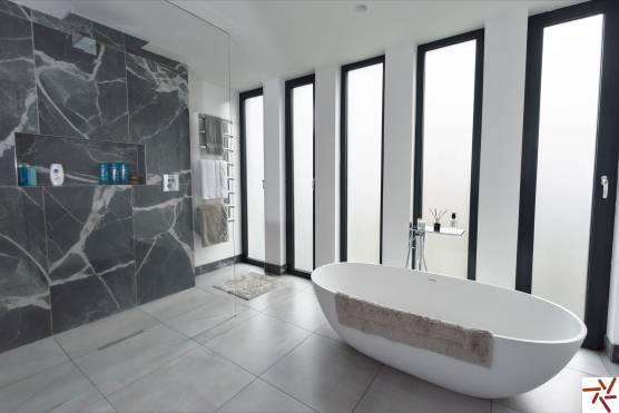 3308C 21 photo shoot location house modern bathroom with bath.jpg