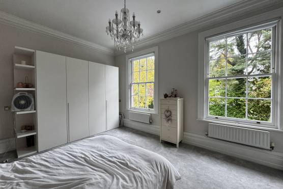 3552C 20 photo shoot location house in Cheshire bedroom.jpg
