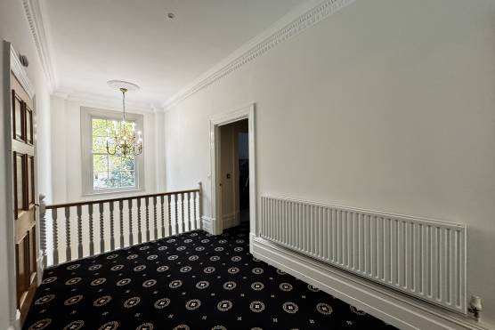 3552C 22 tv drama location house in Cheshire traditional property.jpg