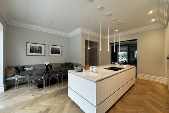 3552C 3 tv shoot location house in Cheshire open plan white kitchen.jpg